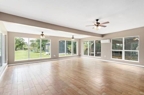 3555 Briggs Rd, Orange TX  77630-9125 exterior