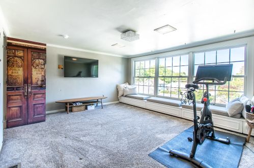 7115 7 Ave, Kenosha WI 53143-5553 exterior