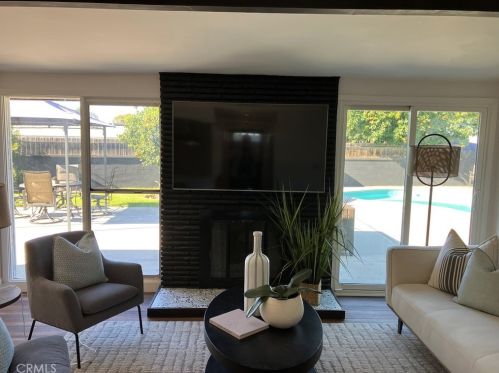 4903 Banewell Ave, Covina CA  91722-1206 exterior