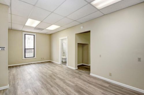 913 Court St, Woodland CA  95695-3520 exterior