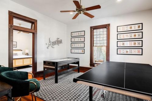 1116 10th St, Austin TX  78702-2615 exterior