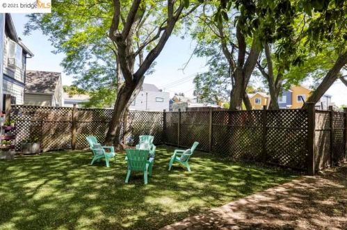 1790 Goss St, Oakland CA 94607-1165 exterior