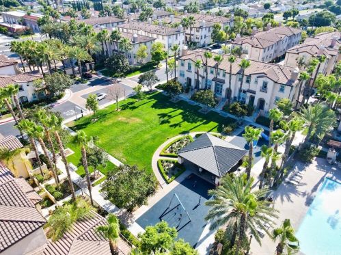 20 Travis Rd, Buena Park CA  90621-8426 exterior