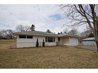 5434 Woodland Rd, Hopkins MN  55345-5656 exterior