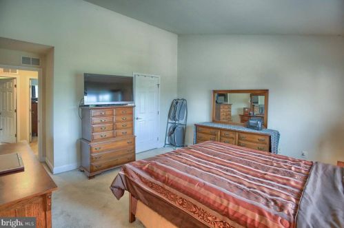 152 Ashford Way, Camp Hill PA  17011-3919 exterior