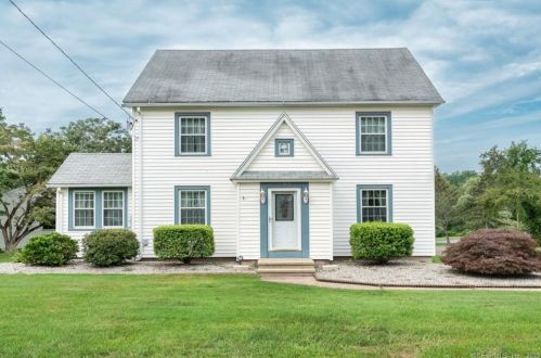 433 Newfield St, Middletown, CT 06457-6406
