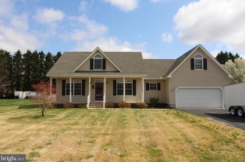 106 Winding Ridge Rd, Dover, DE 19904-9457