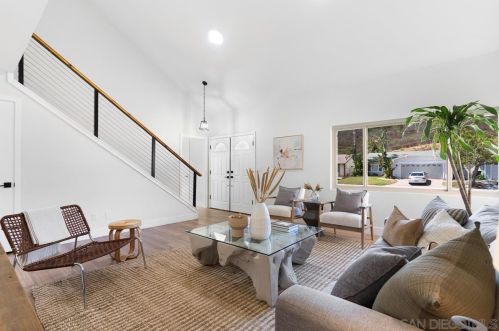 15221 Calle Juanito, San Diego, CA 92129-1010