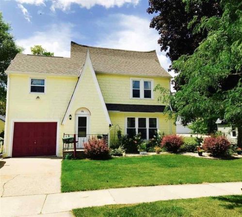 126 Willow St, Kimberly WI  54136-2037 exterior