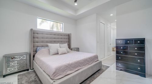 1013 6th Ave, Cape Coral FL  33909-1365 exterior