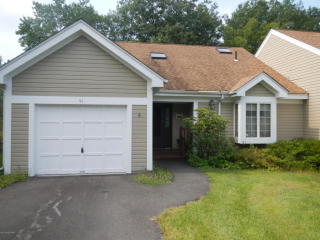 91 Village Dr, Stroudsburg, PA 18360-1577