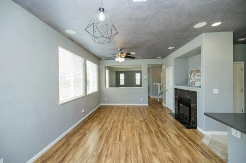 17122 Pacific Oak Ln, Lathrop CA  95330-8526 exterior