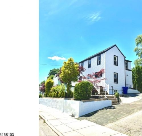 151 Grant Ave, Paterson NJ  07512-2576 exterior