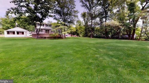 1113 Morgan Ave, Riverton NJ  08077-2237 exterior