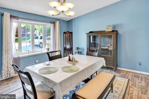50 Allen Dr, Hanover, PA 17331-9376