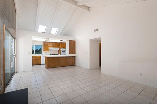 5636 Nokomis St, La Mesa, CA 91942-3571