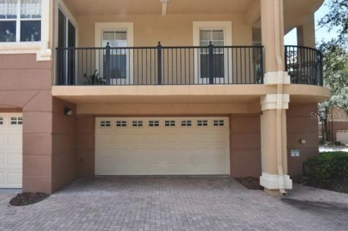 910 Lotus Vista Dr, Altamonte Springs, FL 32714-4819
