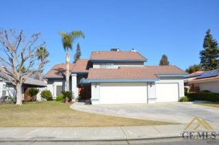 7600 Feather River Dr, Bakersfield, CA 93308-6489