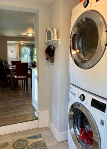 38 Lynnbrook Ave, Taunton, MA 02780-1333