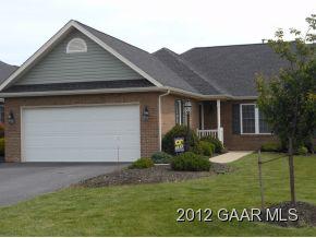 67 Roxbury Dr, Fishersville, VA 22939-2638