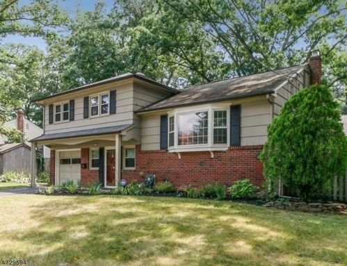 68 Shady Ln, Fanwood, NJ 07023-1746