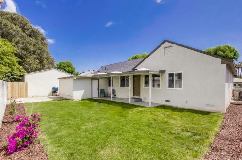 3468 Trophy Dr, La Mesa CA  91941-8056 exterior