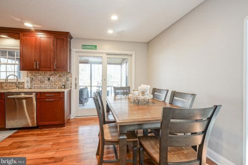 146 Meetinghouse Ln, Southampton NJ  08088-9417 exterior