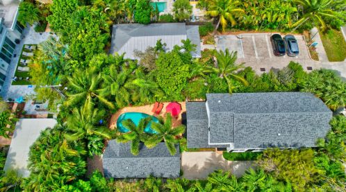 306 Swinton Ave, Delray Beach FL  33444-3551 exterior