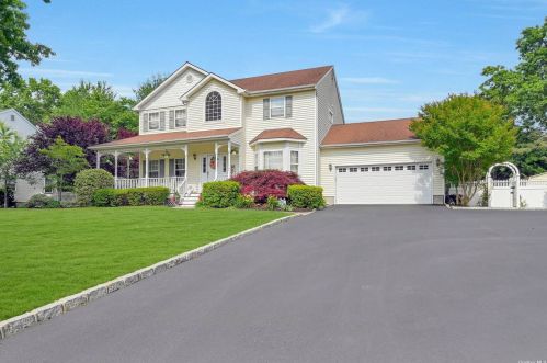 449 Harrison Ave, Miller Place, NY 11764-3749