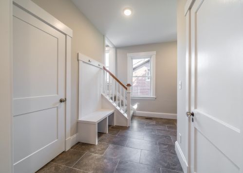 18 Taylor Ave, Newport KY  41075-1336 exterior