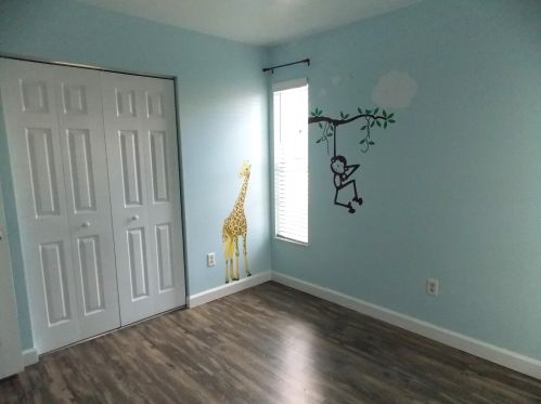 562 Eyerly Ave, Fort Pierce FL  34983-2944 exterior