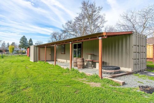 6530 Old Redwood Hwy, Santa Rosa CA  95403-1480 exterior