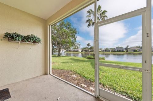 8684 Ibis Cove Cir, Naples, FL 34119-7727