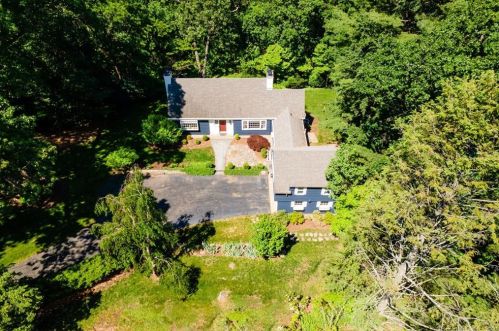 57 Moseley Ter, Glastonbury CT  06033-3713 exterior