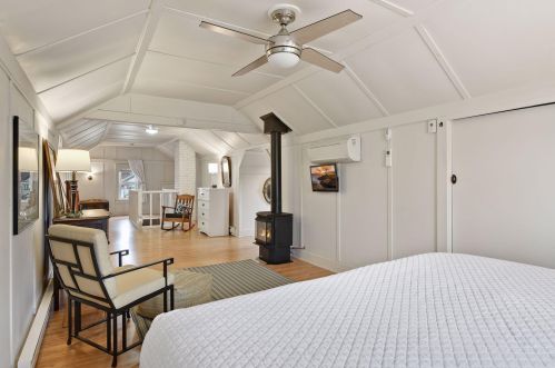 4817 Clinton Ave, Minneapolis MN 55419-5658 exterior