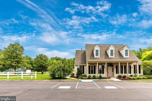 17 Lion Ct, Limerick PA  19468-1339 exterior