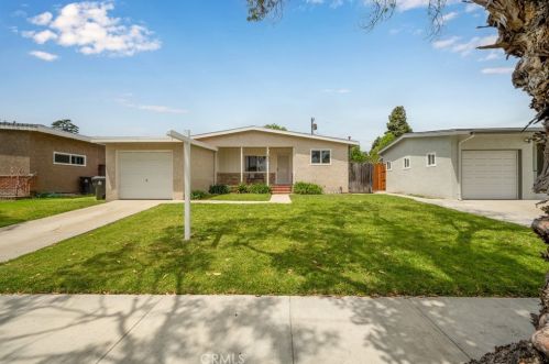 3655 Conquista Ave, Long Beach, CA 90808-2809