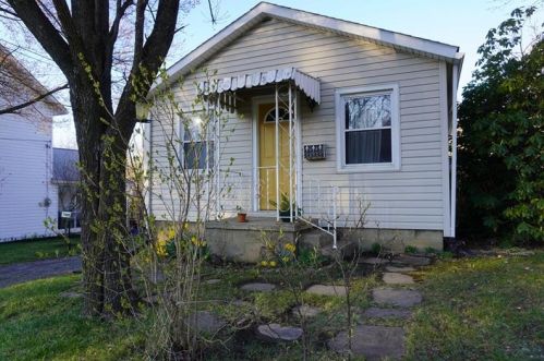 248 Main St, Slippery Rock, PA 16057-1016