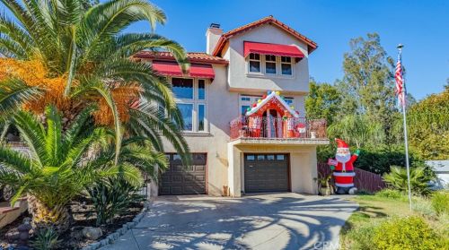 33255 Hollister Dr, Lake Elsinore, CA 92530-5709