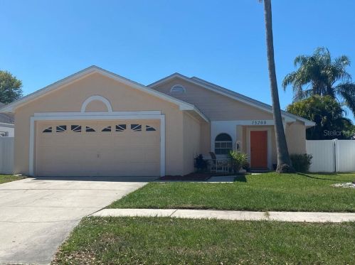 13208 Pine Creek Cir, Riverview, FL 33579-7134