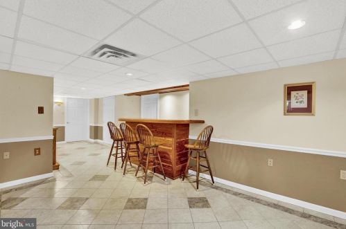 29 Holly Rd, Southampton PA 18966-3029 exterior