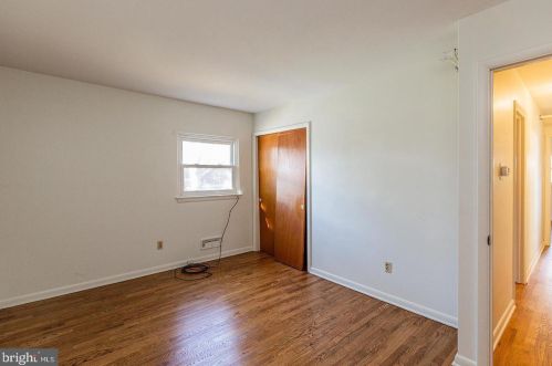 130 Delp Rd, Lancaster PA  17601-3906 exterior