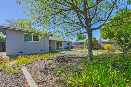 2621 Gilbert Way, Rancho Cordova CA  95670-3513 exterior