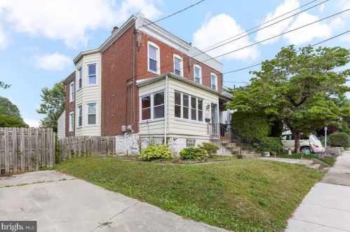 129 Lamont Ave, Manor, PA 19036-1410