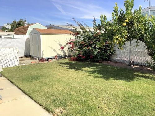 1400 Medallion St, Redlands CA  92374-2665 exterior