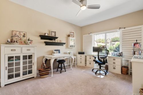 732 Buckingham Dr, Redlands CA  92374-6421 exterior