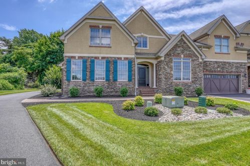 94 Wolf Creek Cir, Dover DE  19901-4917 exterior