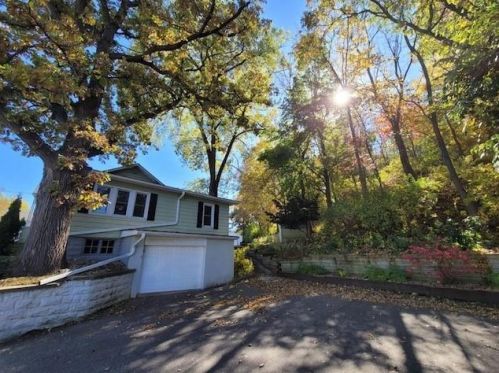 709 Sanford St, Red Wing MN  55066-3153 exterior