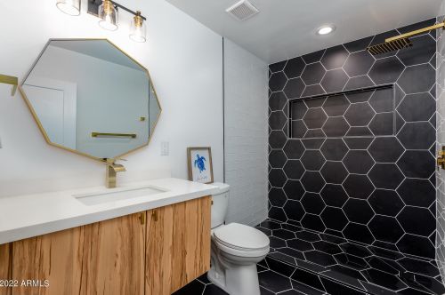 8112 10 Pl, Phoenix AZ 85014-1253 exterior