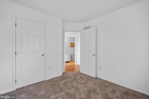 922 Gray St, New Castle DE 19720-6035 exterior